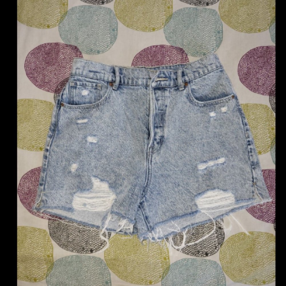 Pacsun distressed shorts